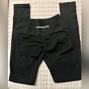 Black ALPHALETE Amplify Leggings size Small